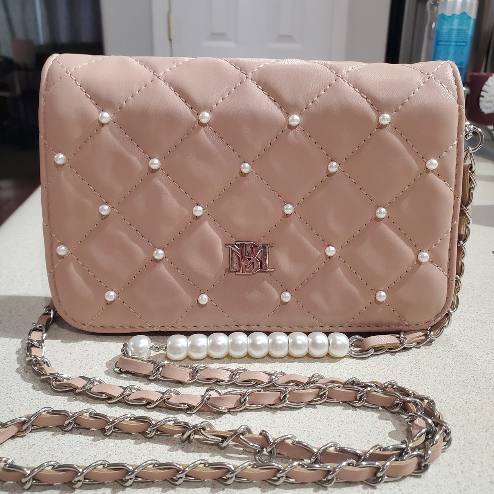 Badgley Mischka Pink Quilted Faux Leather Pearl Embellished Chain Crossbody‎